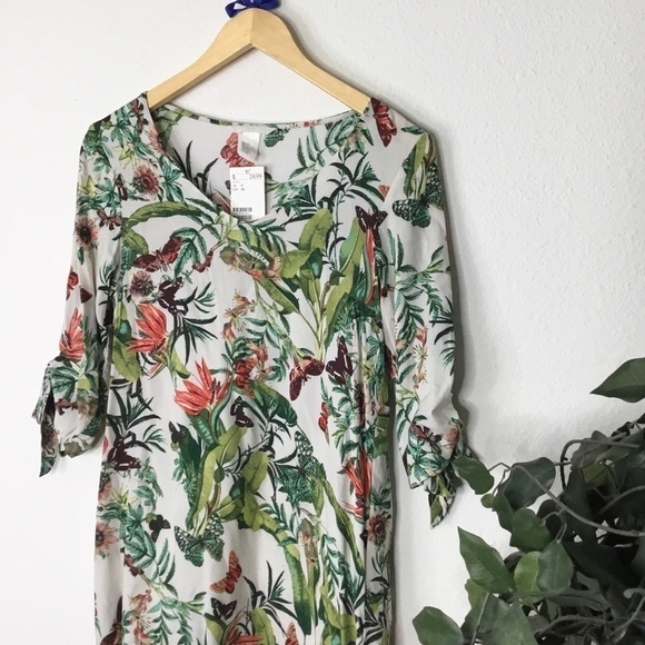 NWT H&M Tropical Dress - Picture 2 of 5